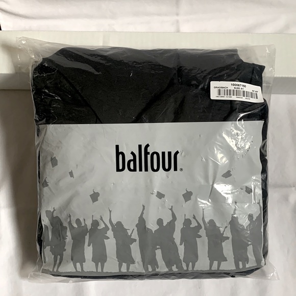 Balfour Souvenir Graduation Gown Size 51 Black - Picture 1 of 3